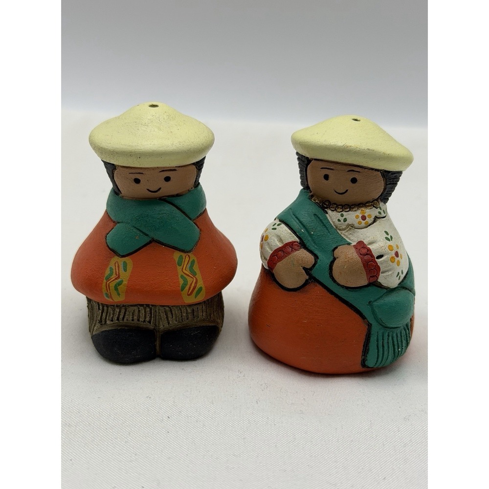 South American Couple Salt & Pepper Shaker 2 Piece Set Folk Art Hand Painted